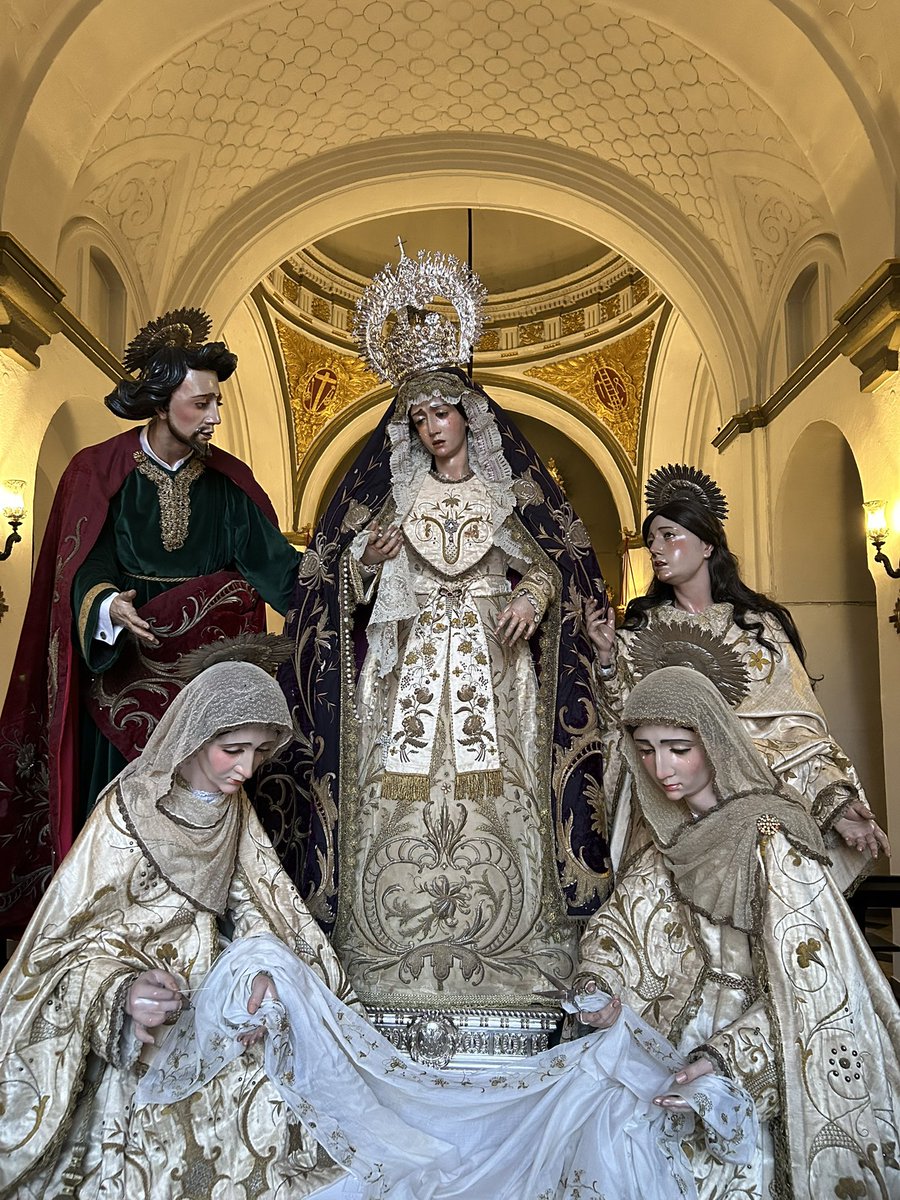 Fran91Jesus's tweet photo. Esto es un auténtico disparate. Enhorabuena a la @HdadPiedadJerez https://t.co/JhulHlqdKa