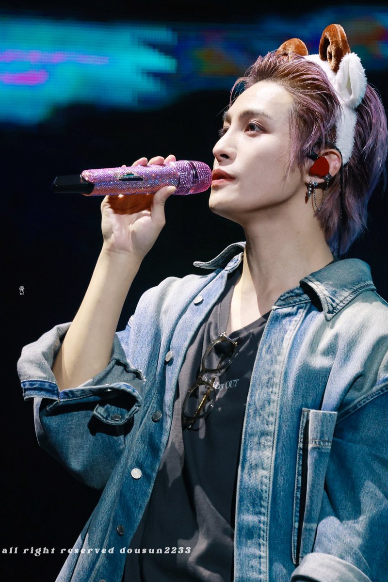 20250927
NO WAY OUT 
HANGZHOU

#YANGYANG #刘扬扬 #양양
#ヤンヤン #威神v #WayV    
#WayV_NOWayOUT #WayV_NOWAYOUT_CONCERT