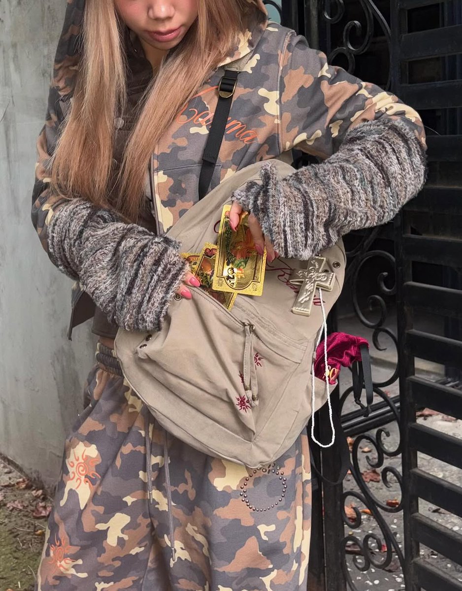 通勤や通学で「大容量だけど可愛いのがいい！」って人にオススメしたいリュック🎒💋