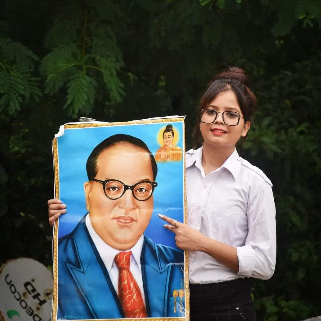 Maina Lakhani tweet media