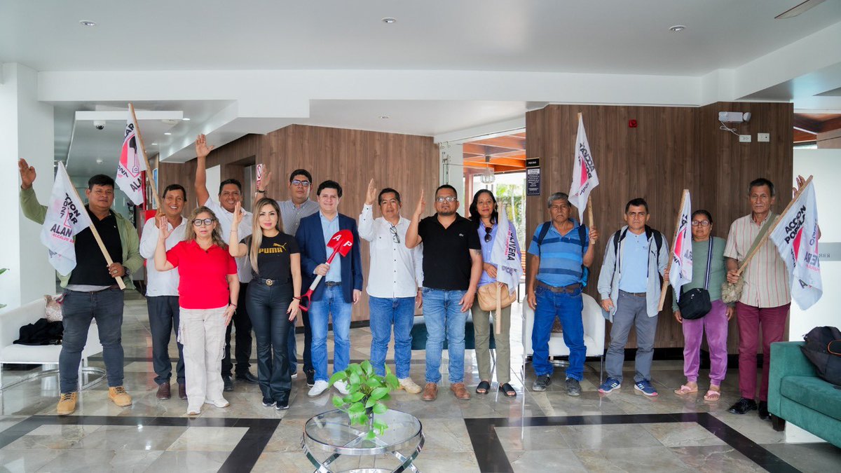 jchavezchiong's tweet photo. Postales de nuestra visita a la hermosa ciudad de Tarapoto, para participar del Encuentro de Formación Macro Regional San Martín, Loreto y Amazonas.
Adelante @AccionPopular !!! https://t.co/hvWh4vyIp7