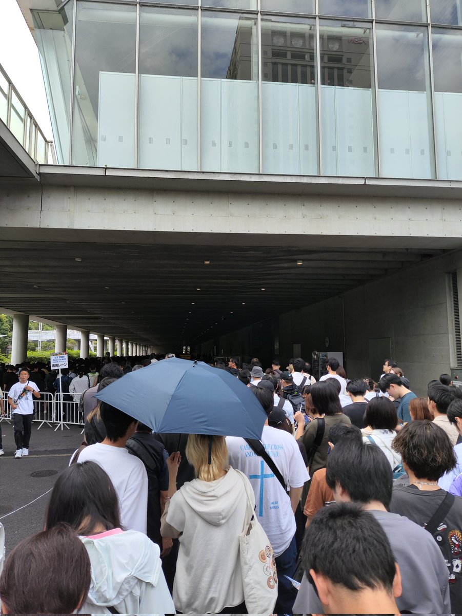 #TGS2025　到着!去年は入場まで1時間かかったけど今年はどうか？９−１１入り口は空いているように思うがけど。