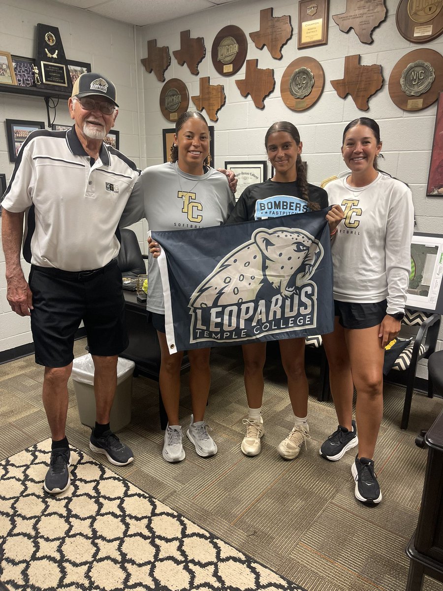 Ryleighb2026's tweet photo. I am so excited to announce that I have found my new home!  I have committed to play college softball at Temple College.  I would like to thank Coach B, Coach Ryan, and Coach Z for taking a chance on me and letting me be part of their program.  Thank you to all the schools who reached out to me after I had to reopen my recruiting.  I wish your programs the best of luck!  My recruiting journey was not the way I envisioned it, but I am grateful for everyone who stood beside me, guided me and my family, and helped along the way.  Thank you to my family who supported me through it all.  I am grateful to God for guiding my path and reminding me that his plan is always bigger than mine.  Jeremiah 29:11 #YahLeps @SoftballTemple @BomberSTX18U @SoftballDown @gatorjack72 @JUCO_Prospects @LineDsoftball @ExtraInningSB