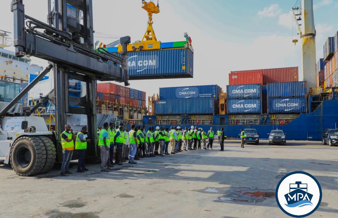 Mogadishu Leads East Africa in Global Port Rankings

Somalia’s Mogadishu Port has emerged as East Africa’s most efficient gateway. This is according to the 2024 Container Port Performance Index (CPPI) published by the World Bank and S&amp;P Global Market Intelligence. 

Released on