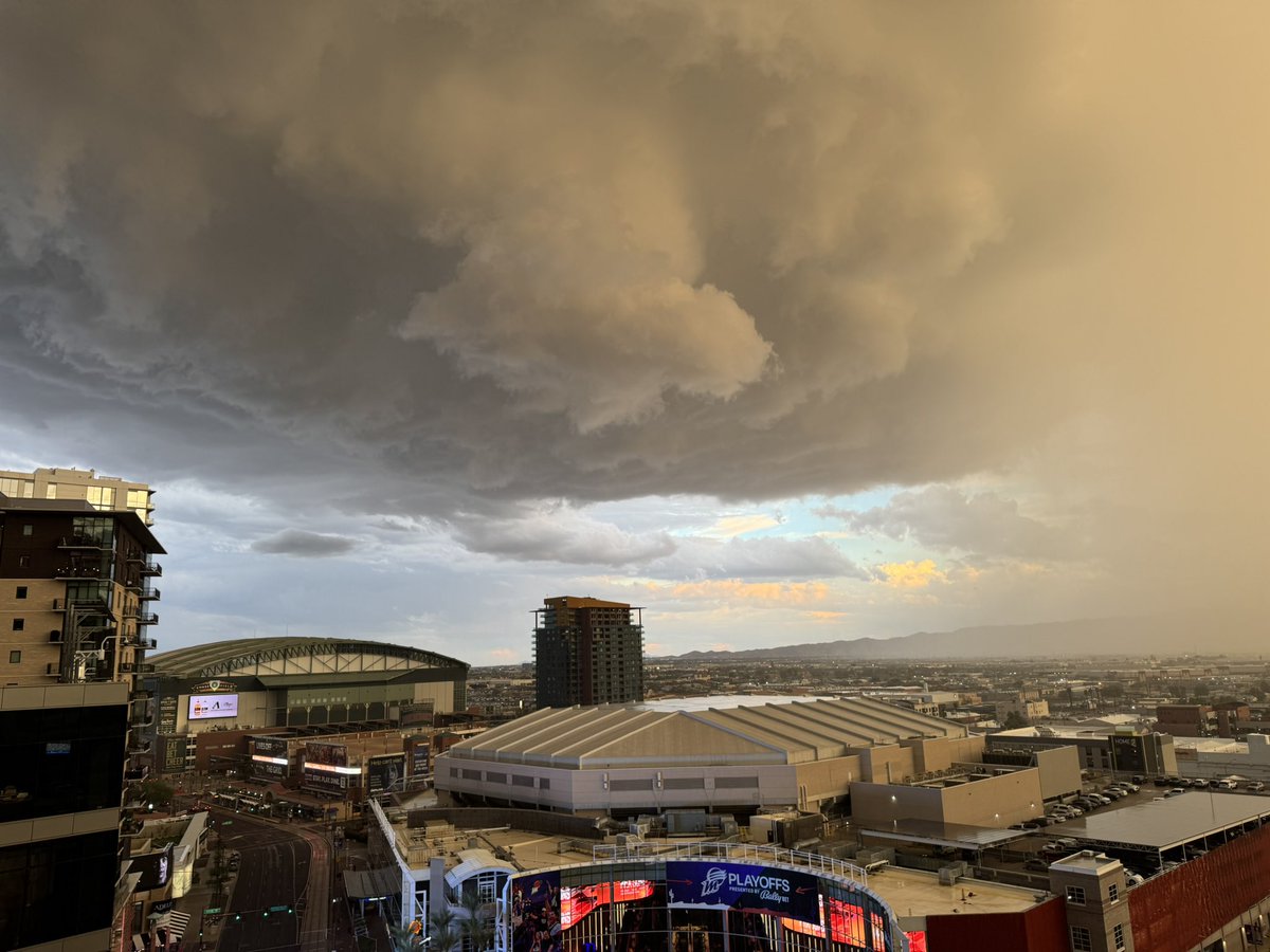 Dark Mark tweet media