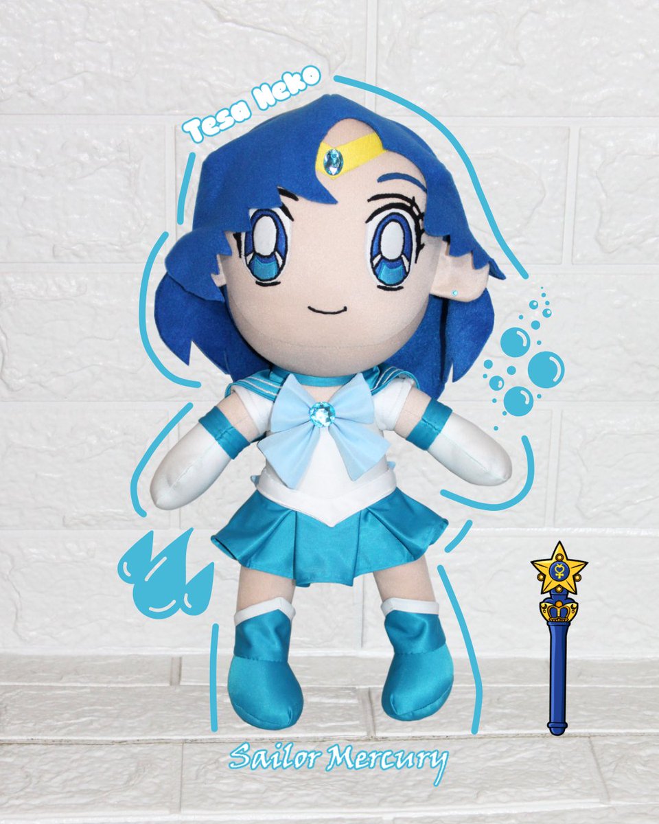TesaNeko's tweet photo. Sailor Mercury 💙💧 Plush 🧸Measures 60cm high��️😸
#自作ぬい #推しぬい #ぬいぐるみ #SailorMercury  #sailormoon #handmade #美少女戦士セーラームーン #セーラーマーキュリー #plushie #plushlover #plushies #plushlife #水野亜美生誕祭2025 #vtuber #たきゅーとちゃんできたよ https://t.co/wjVXbMsBtB