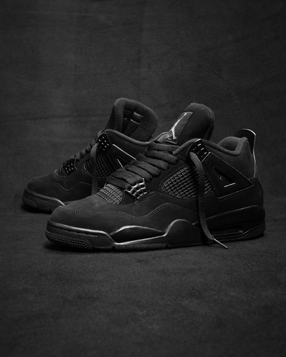 houseofheat's tweet image. The Air Jordan 4 "Black Cat" Releases on Black Friday 🐈⬛