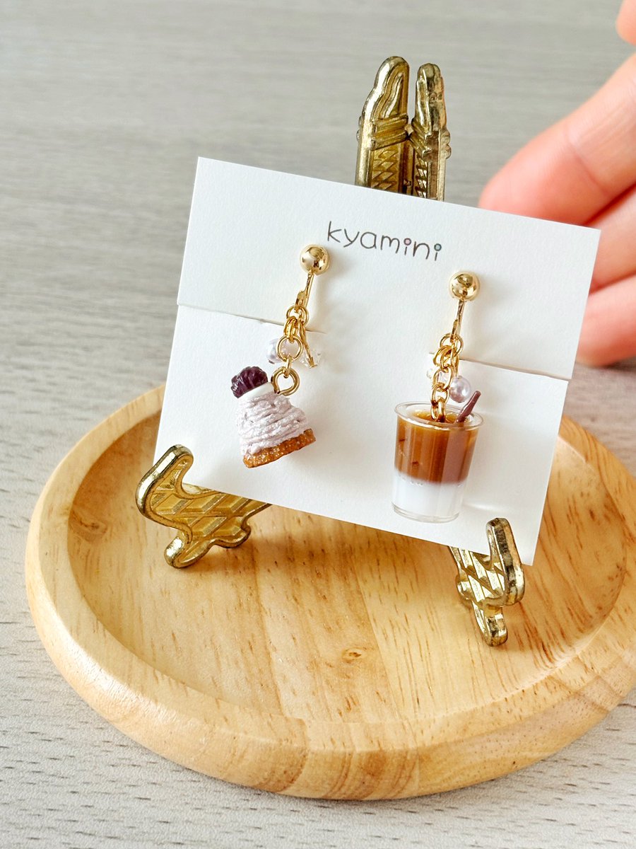 kyamini_mgmg's tweet photo. #一次創作祭り秋の陣2025
新作🌰☕️
モンブランとカフェオレのイヤリング
秋にぴったりな色合いが可愛い作品です♡
12月末まで、Thingslyたまプラーザ東急百貨店に作品を置かせていただいています!
ピアスも納品中です✨
#ハンドメイド #Thingsly #たまプラーザ東急百貨店 #kyamini https://t.co/PiNjneLIo6