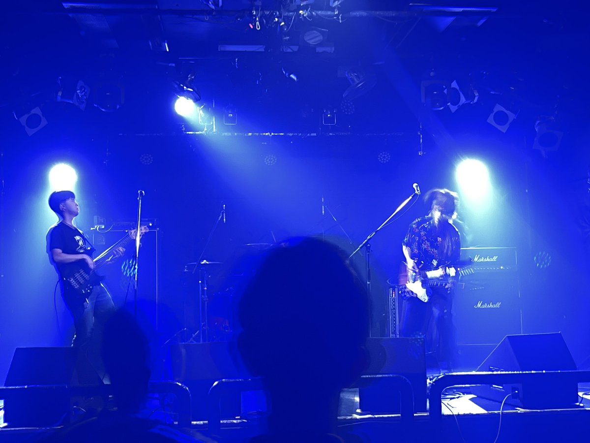 tokknkun's tweet photo. ホワイトルーザー、WATERFALL Bottom TurN 3バンドリリースパーティーありがとうございました！夏が終わり寂しいですが、リベンジマッチとまた来年もみんなで集まれたらサイのコー！ https://t.co/5n74O5NKwC