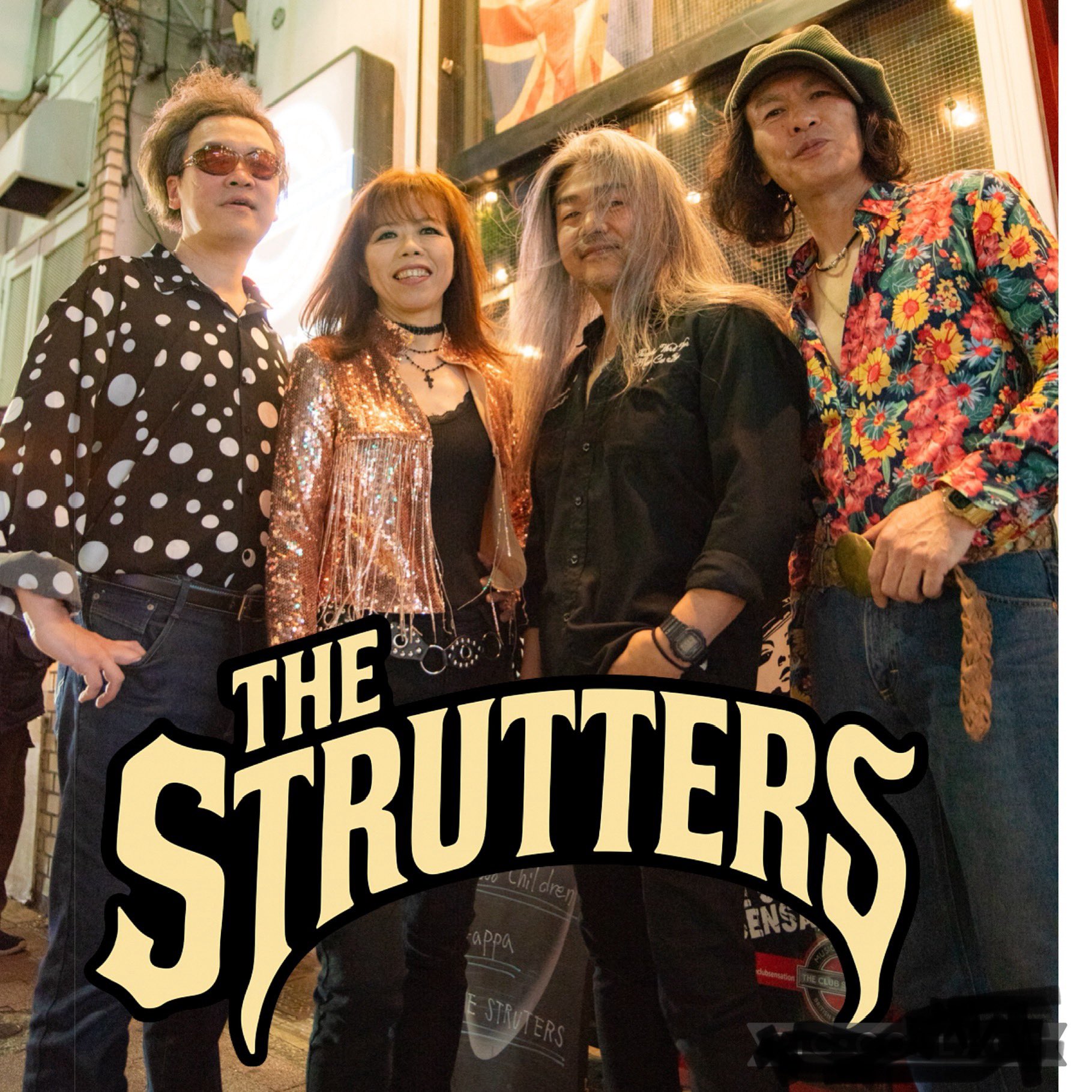 次世代クイーンThe Struts Young & Dangerous直筆サイン 次世代クイーンThe Struts Young & Dangerous直筆サイン - メルカリ