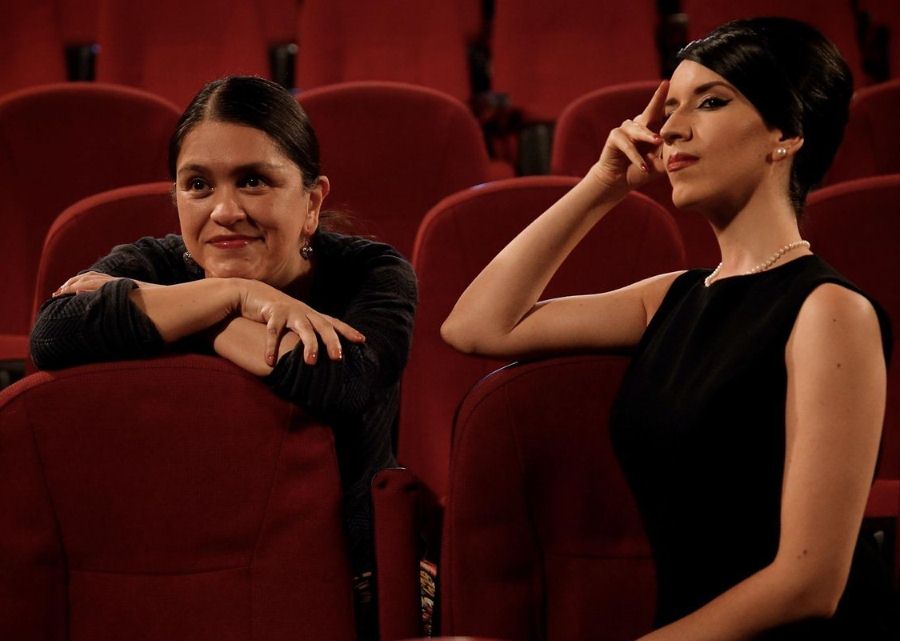 👩🏾‍🎤 | #OCIOLOGÍA Qué ver, hacer, escuchar 

Homenaje a María Callas
Este homenaje a la cantante más notable del siglo XX combina ópera, teatro y memoria. Vive Callas expone no sólo la grandeza artística de la soprano, sino también su calidad humana

acortar.link/hY0qca