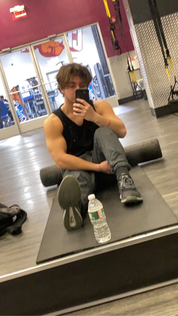Alex VA tweet media