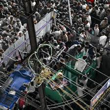 yoursankitsingh's tweet image. तमिलनाडु के करूर में एक राजनीतिक रैली में हुए हादसे में कुछ लोगों का जाने चली गई, जो दुर्भाग्य पूर्ण है, इस हादसे से हमें अपनी अहमियत को समझने का मौका प्रदान हुआ है, जादा भिड वाले जगह से दूर रहे।🙏