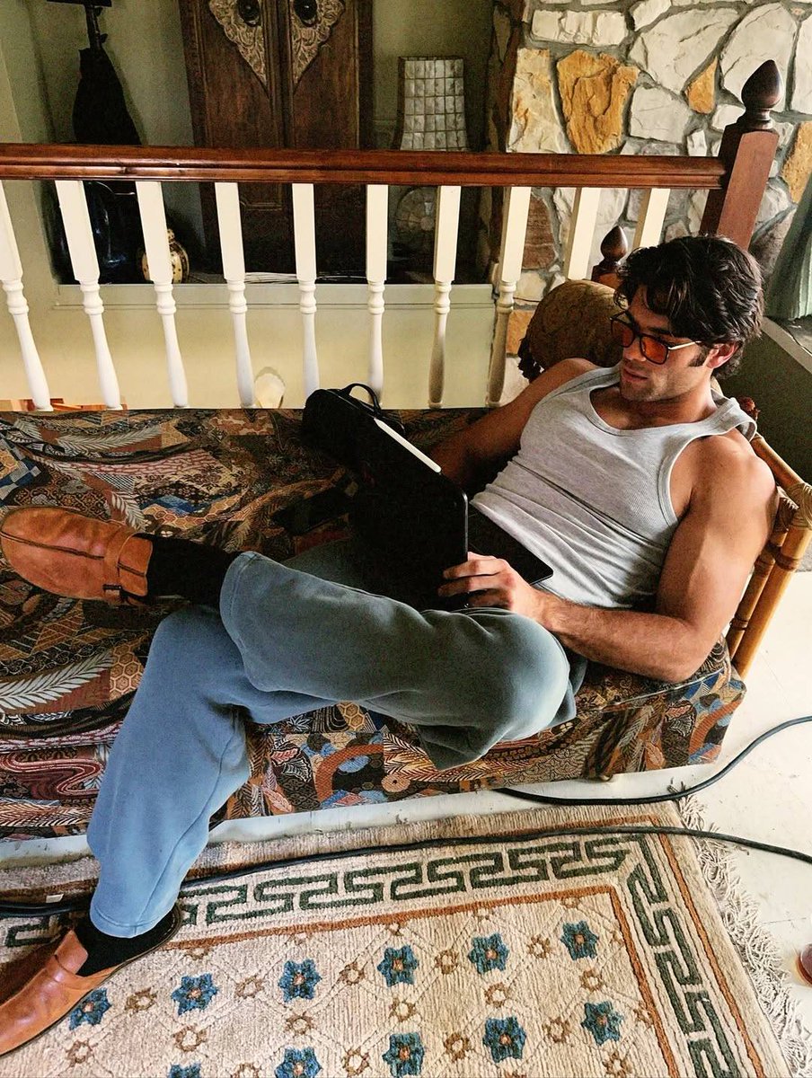 I'm such a hard worker.  The level of dedication should be studied and admired.