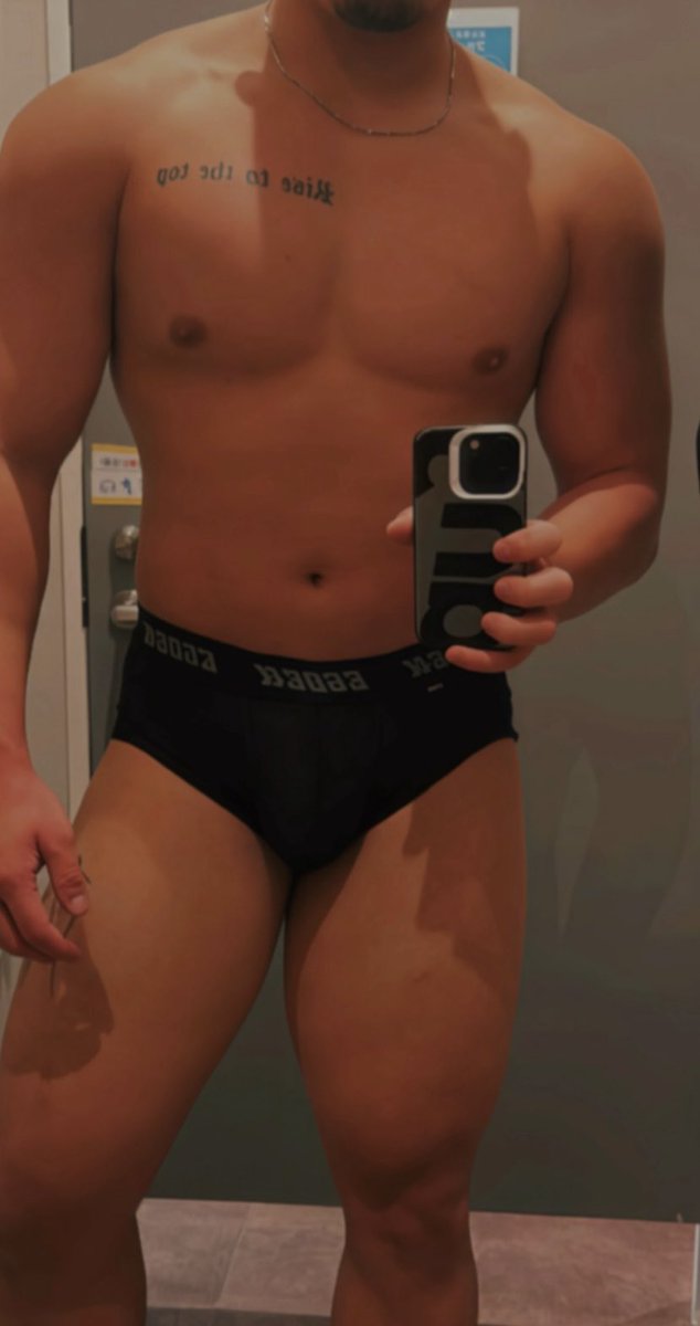 Lxtiy7's tweet image. 減量開始🫵