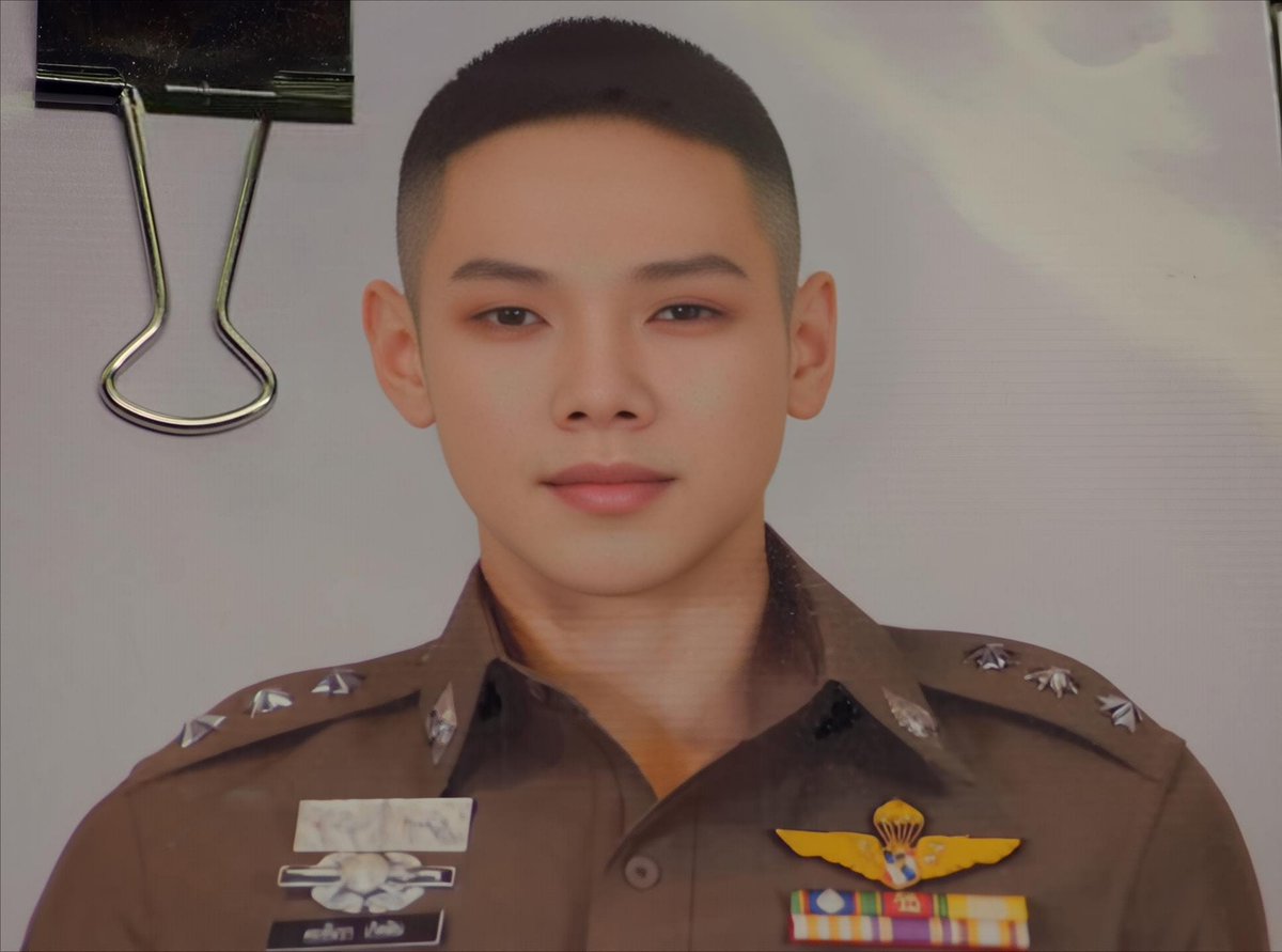 ยศที่มี คดีคนในด้อมทั้งนั้น

THE WICKED GAME EP1
#เกมรักลวงEP1