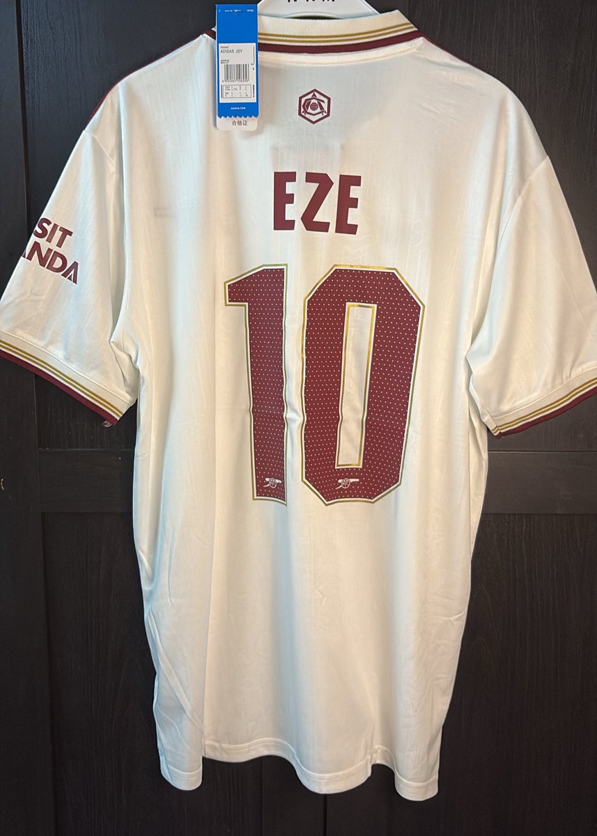 OffKick6's tweet photo. تيشيرت ارسنال الابيض♥️🤍25/26
بتخفيضات واسعار تبدا من ٧٩ ريال🤩🤍
تقسيط تمارا متاح https://t.co/DT9fhKoOSF