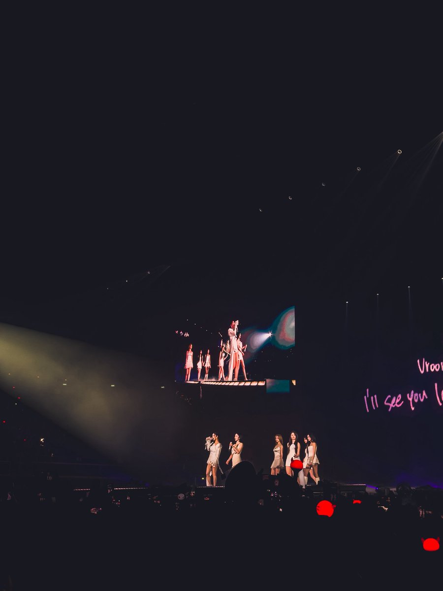 jjjjjinw's tweet photo. 2025 BABYMONSTER 1ST WORLD TOUR [HELLO MONSTER] IN SINGAPORE
#BABYMONSTER #HELLOMONSTER #THROWBACK https://t.co/cYdXVpleSc