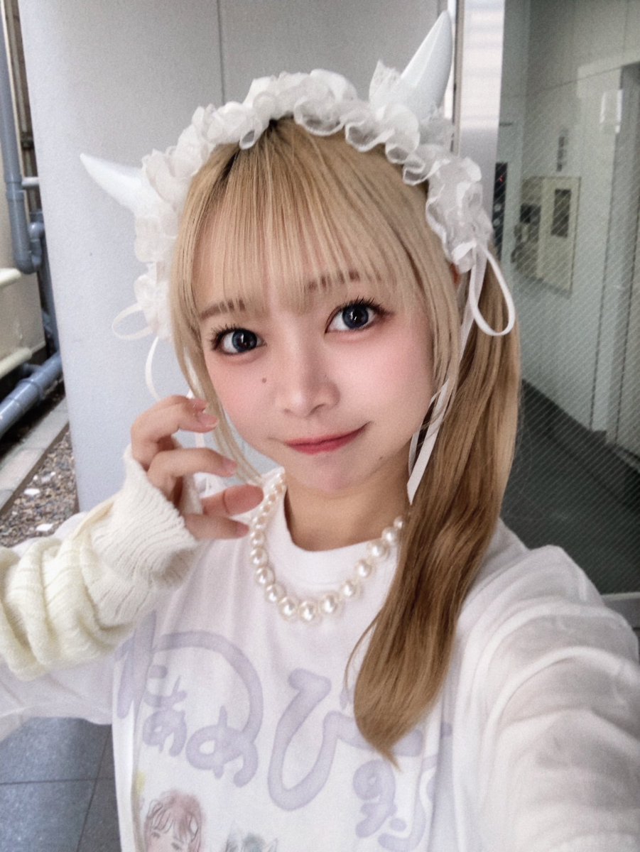 おはう〜ございます！！✨
#2OOMCRUSH まであと5日になったよ🗓️😳
今日はメンバのみんなでリハーサルの日❤️‍🔥

最近毎日「また明日ねー！」ってメンバのみんなにいえるの、実は結構うれしいんだ😚

今日もあま糖ちゃんと心はひとつ☝️
えいえいお〜‼️‼️‼️