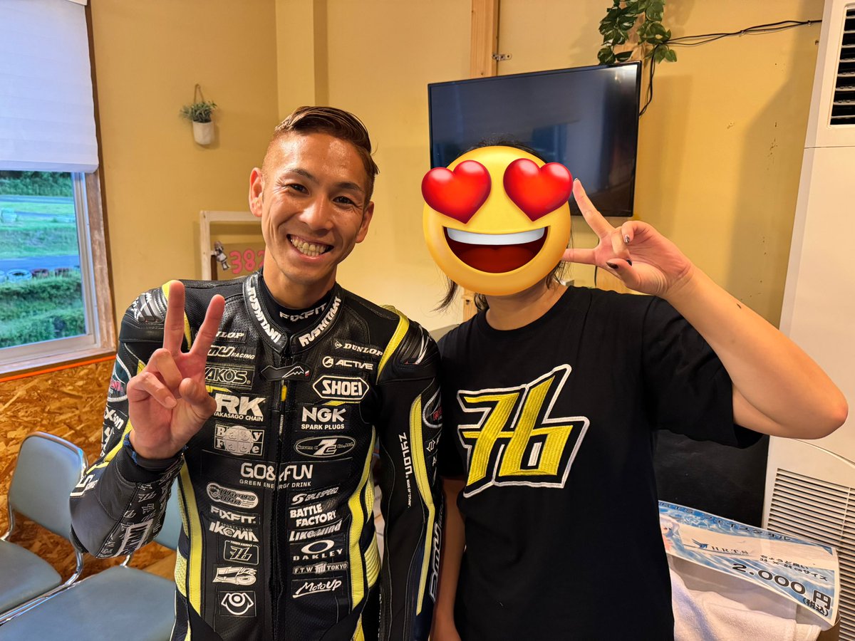 MOTOGPがある今週末ですが茂木じゃなくて
土曜日は尾野選手、日曜日は亀井選手に会いに行ってきた💖
豪華な週末や…✨