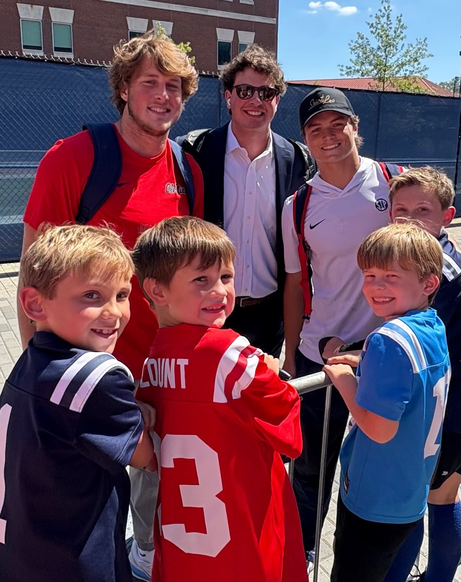 Dr. Hunter Taylor (@drhuntertaylor) on Twitter photo Just a bunch of <a href="/ohschargers/">Oxford Charger Football</a> kids in the Walk of Champions. Just a bunch of <a href="/ohschargers/">Oxford Charger Football</a> kids in the Walk of Champions.