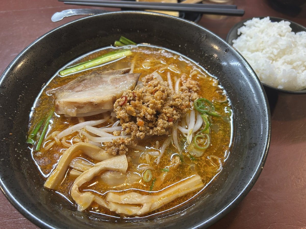 hana25chan's tweet photo. 台湾ラーメン
 #本郷亭 #本郷店限定 https://t.co/jjwdYUj3Bg