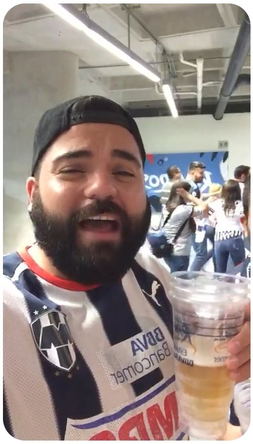 GalenoXXXT's tweet photo. rayados echado atrás de local cuidando el unito contra un equipo de media tabla...

"A la verga las Formas" 

😅😅😂😆

#rayados #VergüenzaNacional #Vuce https://t.co/zpb459WNaF