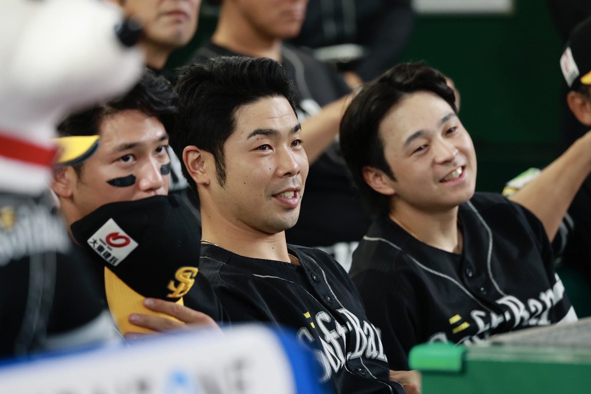 takafullc2's tweet image. ホークス公示（28日）

・出場選手登録抹消
#近藤健介 選手

#sbhawks #鷹フル