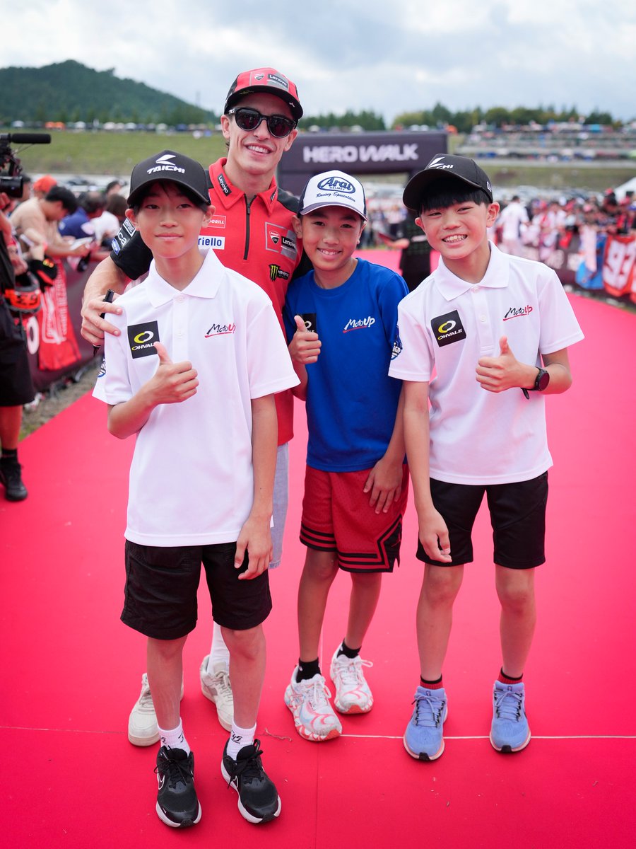 motominiws's tweet image. It's much more than a dream to share the Hero Walk spotlight with the @MotoGP superstars! 🇯🇵🥹

#RoadToMotoGP #MiniGP