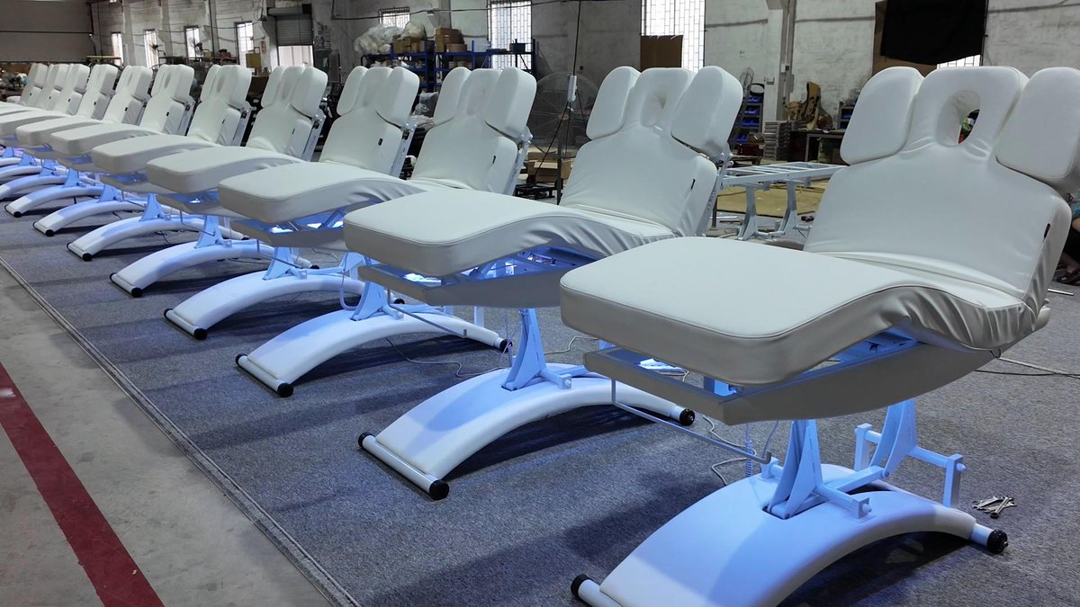 KangmeiT's tweet image. M6501 SPA Bed – now in bulk production!
&amp;gt; ✅ Factory Direct Supply
&amp;gt; ✅ OEM / ODM Support
&amp;gt; ✅ Wholesale Orders Welcome
&amp;gt; Perfect for salons, spas &amp;amp; distributors.
&amp;gt; 👉 DM us for pricing &amp;amp; catalogs!
#SpaBed #OEMSupplier #SalonEquipment #FactoryDirect
