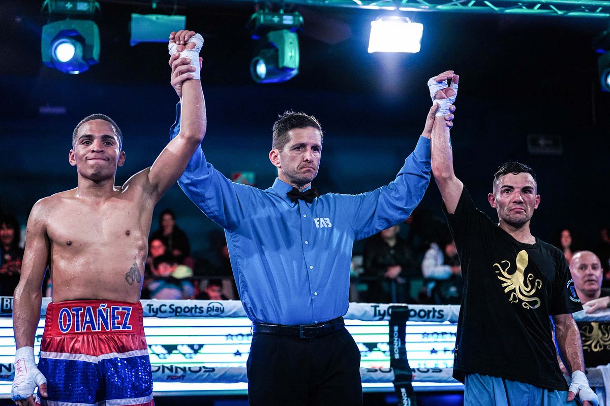 🥊Yeury Otáñez y Emanuel Pérez empataron en el cierre de la novena fecha de BDP Promocional 🥊
🗒Tarjetas: Savino 59-55 para Pérez; Giménes, 58-56 para Otáñez Miguel, 57-57
📺Reviví los combates por nuestro canal de youtube y por TyC Sports Play.