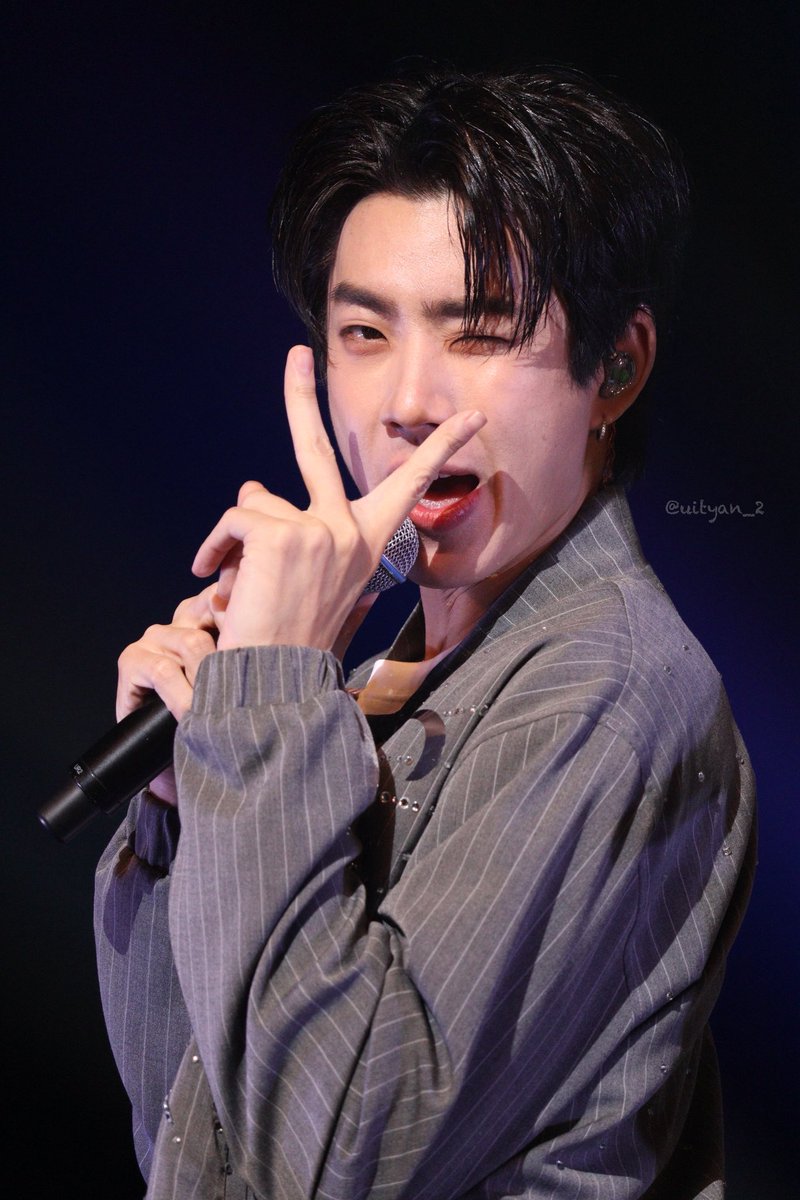 😉💫🎤💚

OFFGUN PEBACA IN JP

#PEBACACONCERTINJAPAN
<a href="/off_tumcial/">Tumcial</a> #OffJumpol #ออฟจุมพล