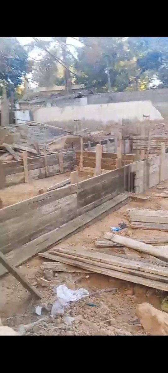 mkaman19982's tweet photo. @SyZulfiqarShah @BBhuttoZardari We residents of A-One Cottages Society,Block-9, F.B Area have a complain for encroachment here.

Several complain have submitted to DC Central &amp; society residents personally met him. Also complain submitted to SBCA, SMPA, Town Chairman Gulberg, KDA Encroachment, KMC Encroachment. https://t.co/yvJcPOJYxm