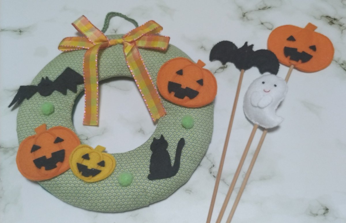 Bfishkyo's tweet photo. 🎃🦇🎃
今月も参加させて頂きます🐈‍⬛

#シートフェルト作品展 https://t.co/pwQ5UV1u8I