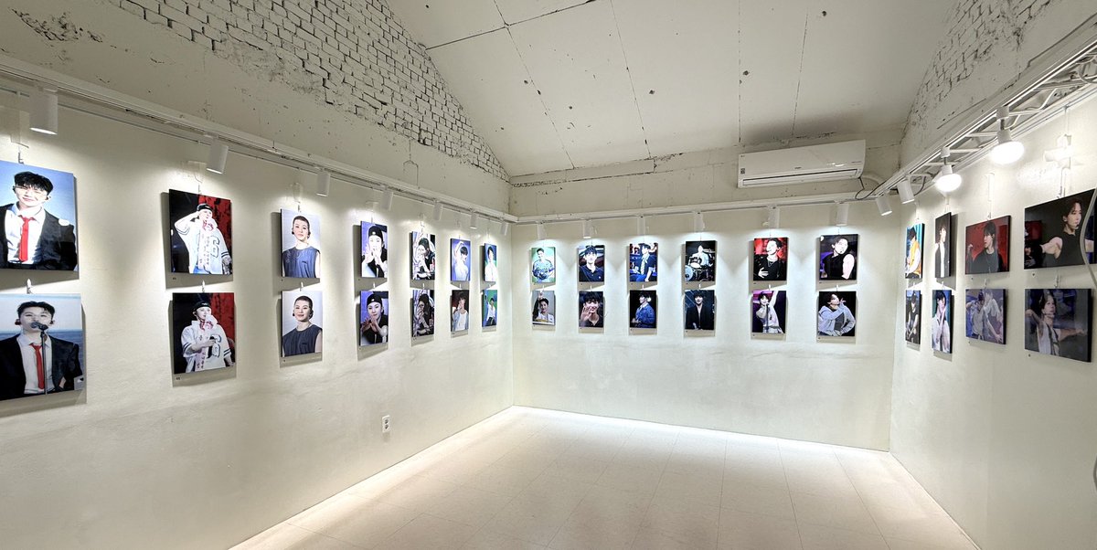 금일 이벤트 종료 후 현장 액자를 판매 진행합니다!
A3, 미니 사이즈 액자 데려가실 분~⁽̨̡ ¨̮ ⁾̧̢

인화사진, 슬로건 등 굿드도 현판 진행합니다!

#이형제의_손을_잡고_어디든지_GO_GO
#HoLEEday

#이지훈 #이석민 #이찬 #세븐틴 #이형제
#우지 #도겸 #디노