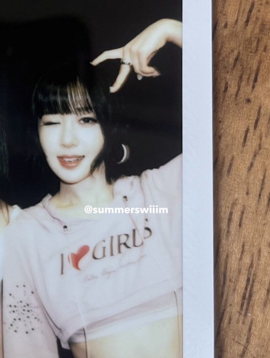 yexiwuu's tweet photo. i ❤ girls

OK YVES... https://t.co/KlvkidTrMY