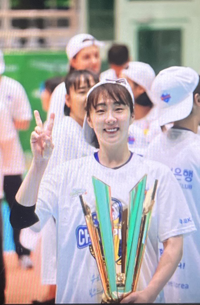 울보야 고생했다아ㅏㅏㅏ 축하해