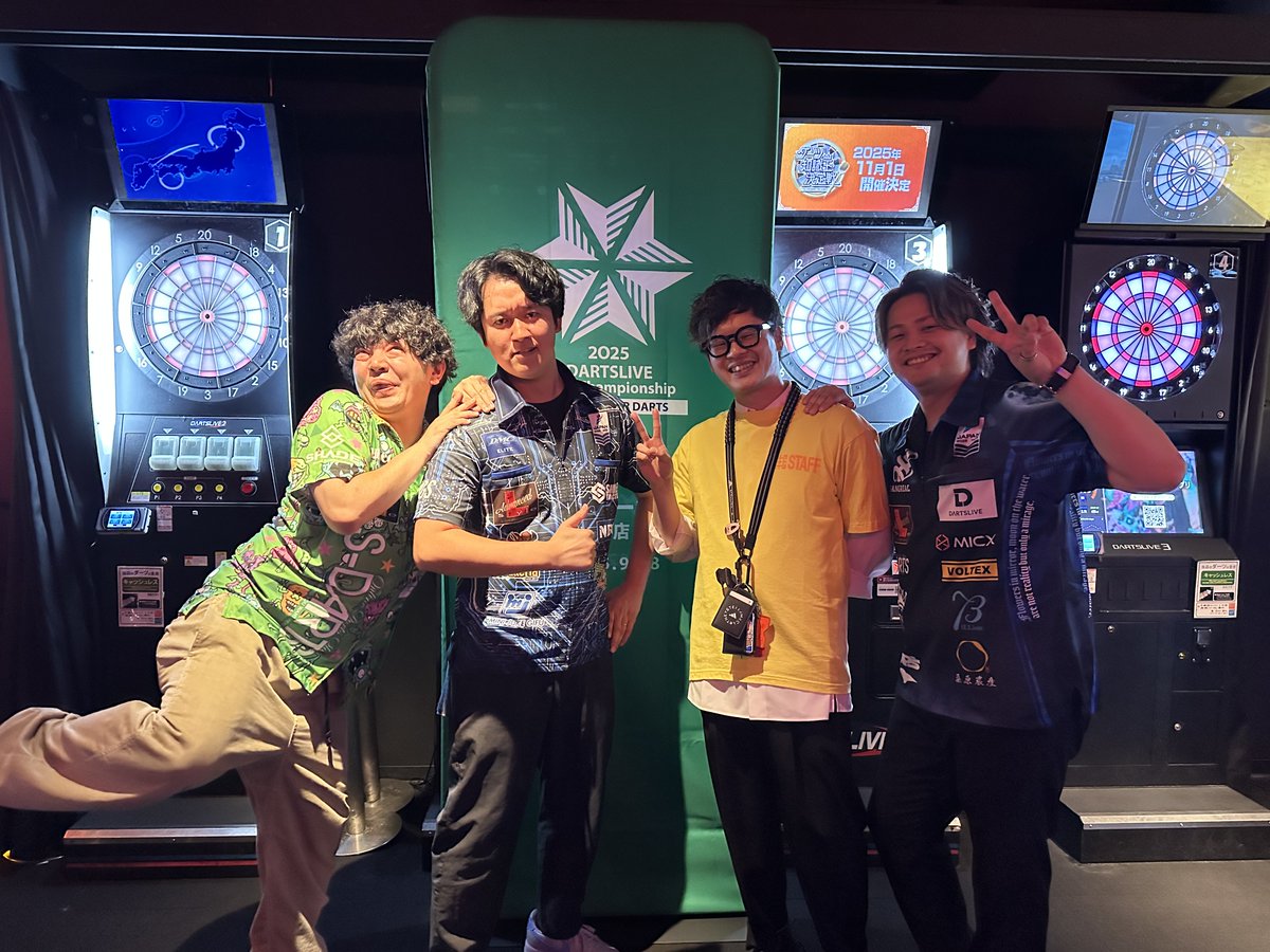 【#エリアチャンピオンシップ 中部エリア】
トップ4が出そろいました！
まもなく準決勝がスタートです。

サカイ モトム選手
スズキ ダイチ選手
モリタ ニツカサ選手
カネコ ヒロキ選手選手

ライブ配信の視聴はこちら👇
dartslive.com/dac/tournament…