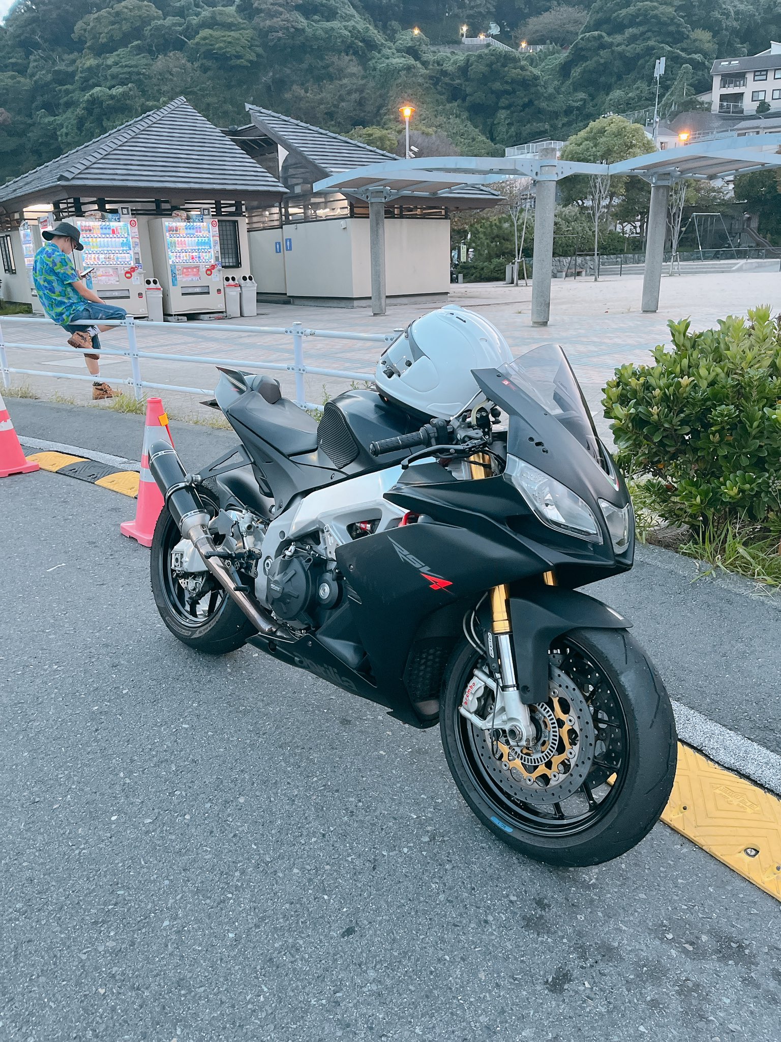 勝ってくれたら嬉しい カワサキを代表する“Ninja”が好きだ! そんな思いに応えたTシャツ