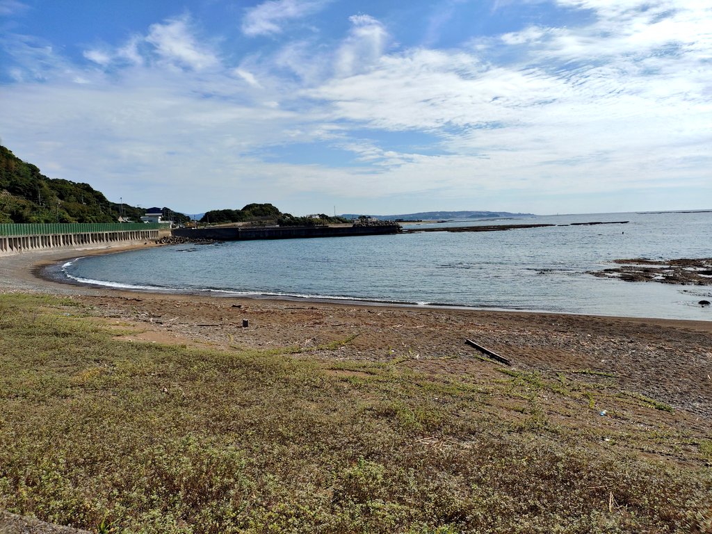 manafi4649's tweet photo. スキューバダイビングもしました！
人生の夢の一つが叶いました！
感想は想像の100倍良かったし、また絶対したい！
ダイビングショップの方も素晴らしく良い人ばかりで本当に居心地良かった☺️
写真1枚目の無人島までボートで行きそこから海の世界に行きました☺️
旅の締めは松阪牛食べて締めました👍笑 https://t.co/6xLdeBXTXW
