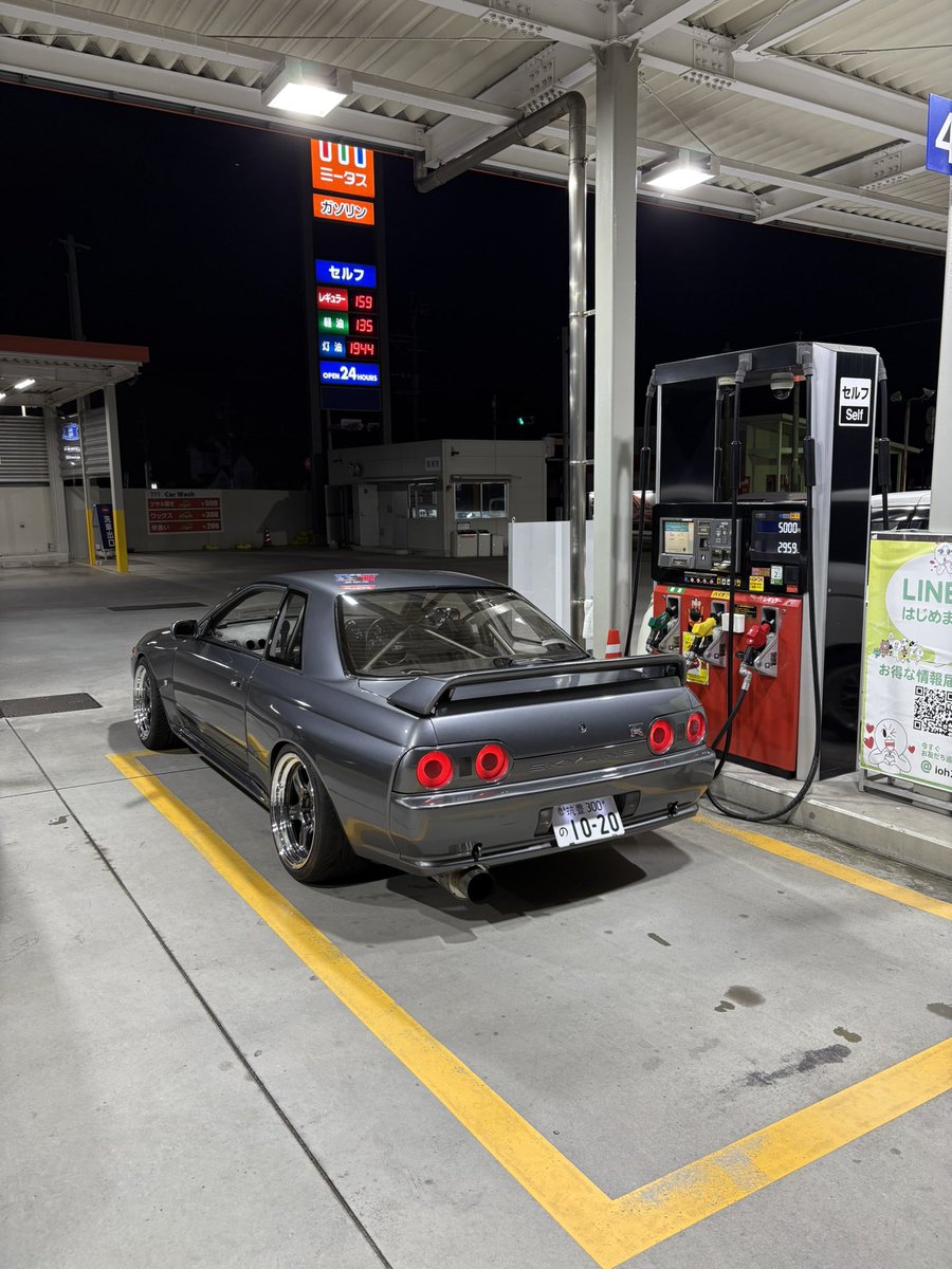 k_04x's tweet photo. 21c履かせた https://t.co/9EW7XGcytr