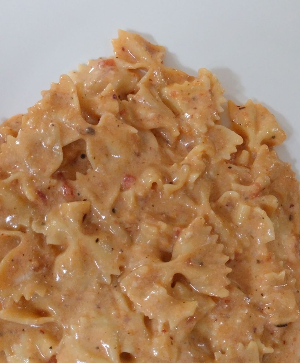 codedbypri's tweet image. It's not Farfalle Parma Rosa, it's pookie pasta🥰✋🏻
Ohh I made it btw