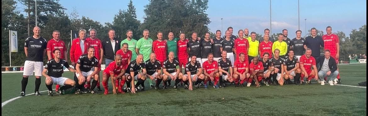 Keepersschool's tweet photo. Gisteren een erg leuke wedstrijd weer gespeeld met de FC Twente All Stars tegen Sportclub Markelo!! De organisatie had alles strak voor elkaar. Ook erg gaaf dat wij als broers dit voor het eerst samen mochten mee maken. https://t.co/3YRMg3AF6Z