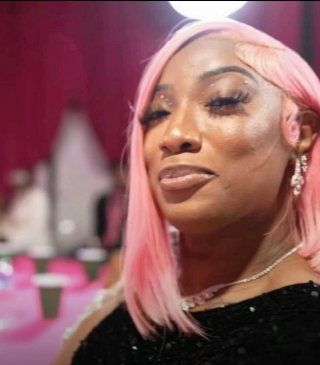 injected tweet media