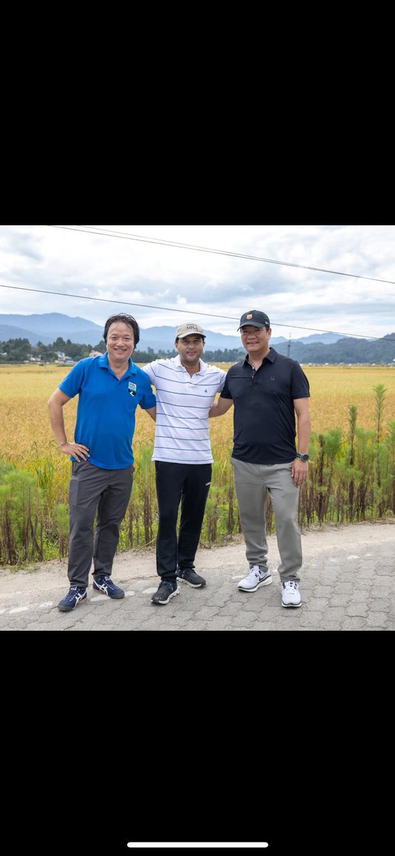 Ziro never fails to mesmerize! Morning heritage walk through Mudang-Tage &amp; Hari villages amidst cosmos blooms &amp; golden rice fields. I am honoured to join with Hon’ble Union Minister Shri <a href="/JM_Scindia/">Jyotiraditya M. Scindia</a> &amp; Hon’ble CM Shri <a href="/PemaKhanduBJP/">Pema Khandu པདྨ་མཁའ་འགྲོ་།</a> on this serene journey. #ZiroValley