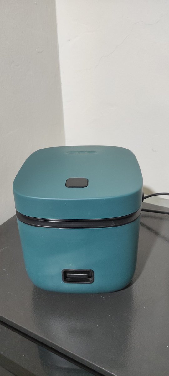 ditaawp's tweet photo. Dijual cepat. Lokasi #Batam

Rak kayu 350k
Rak susun 250k
Rice cooker 0.8L 150k
Water heater/pemanas air 2L 200k

Masih bisa nego ya. DM for nego

#JualanBatam #BarangBatam https://t.co/wbRb6KOCY9