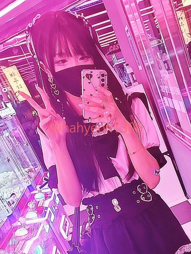 #여장 #여장남자 #CD #시디 #지뢰계 #男の娘 #오토코노코 #ladyboy

이옷입은사진..더안올릴려다가..이쁘게찍힌거가테서 마지막으루 올려염..