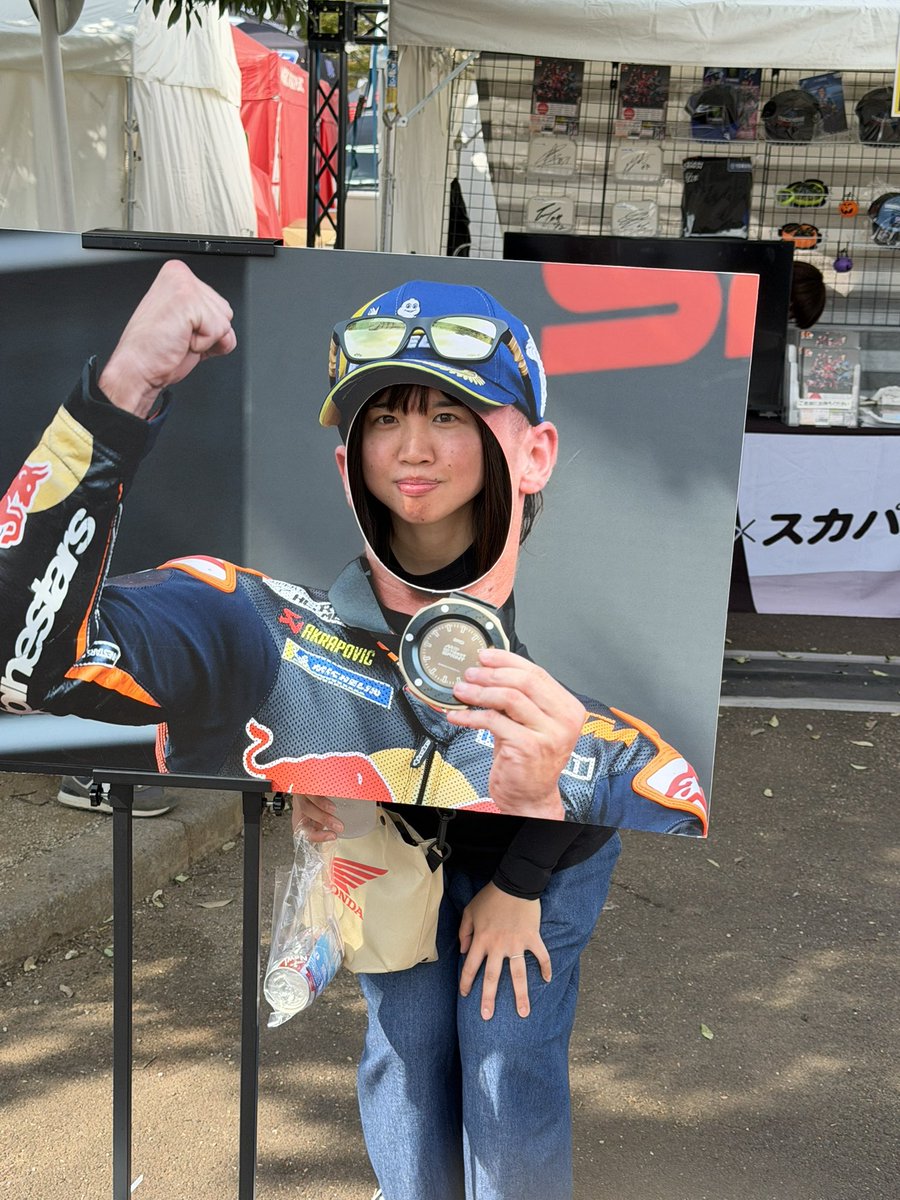 zx636_kawasaki's tweet photo. @Gtasu 頑張れ❗️日本勢❗️
#キタゼ日本GP #日テレジータス https://t.co/1YlS2r7kh6