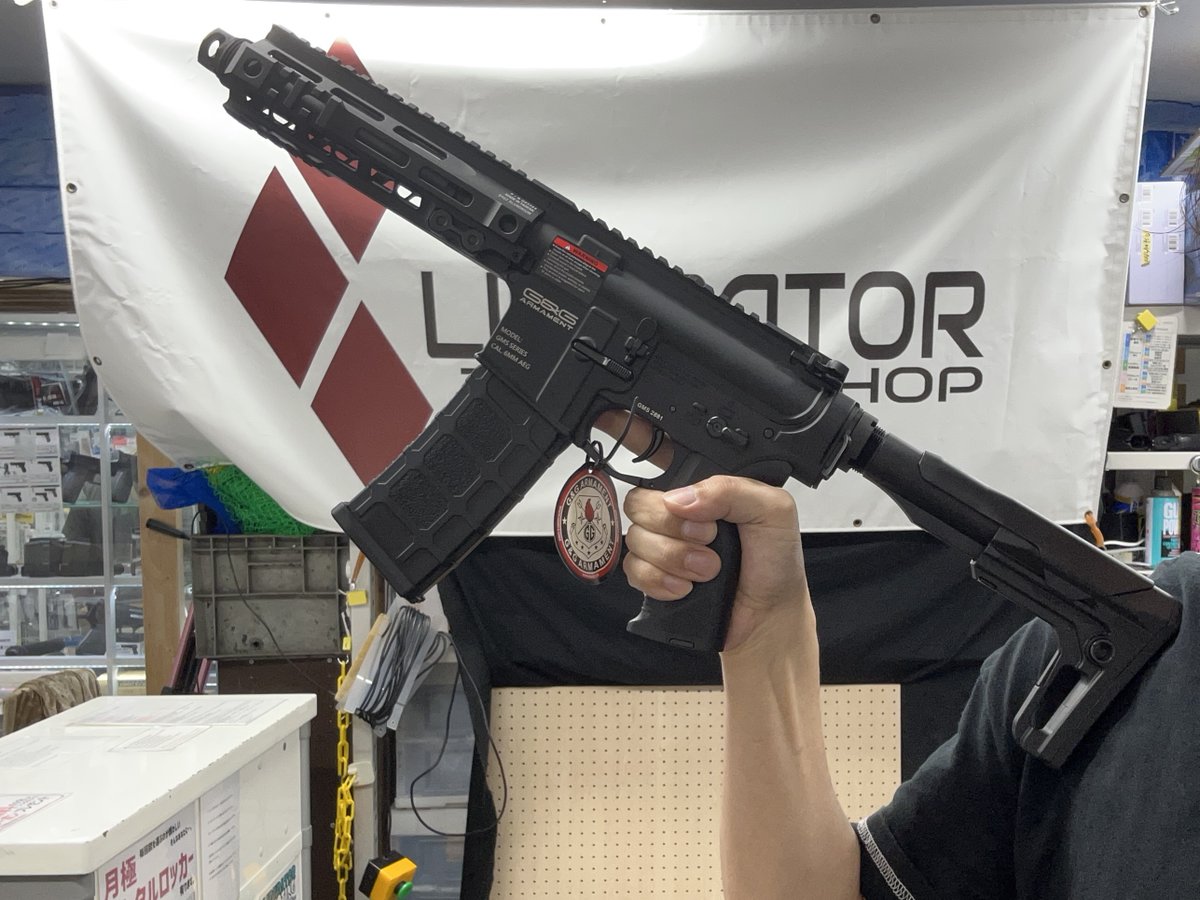 liberator8127's tweet image. 🔫持った感じレポ🔫
G&amp;amp;G&quot;TR16 GMS MK2 7&quot;
スタッフ:ジョン（176cm）
【感想】
重量感、長さ共にbest！
7inch取り回しめちゃ楽ちんですね！
電子トリガー&quot;ASTER&quot;搭載の高次元レスポンス◎👏
これはサバゲーでもシューティングでも無双できますね😏
是非店頭で試してみてください😉
#liberator #サバゲー