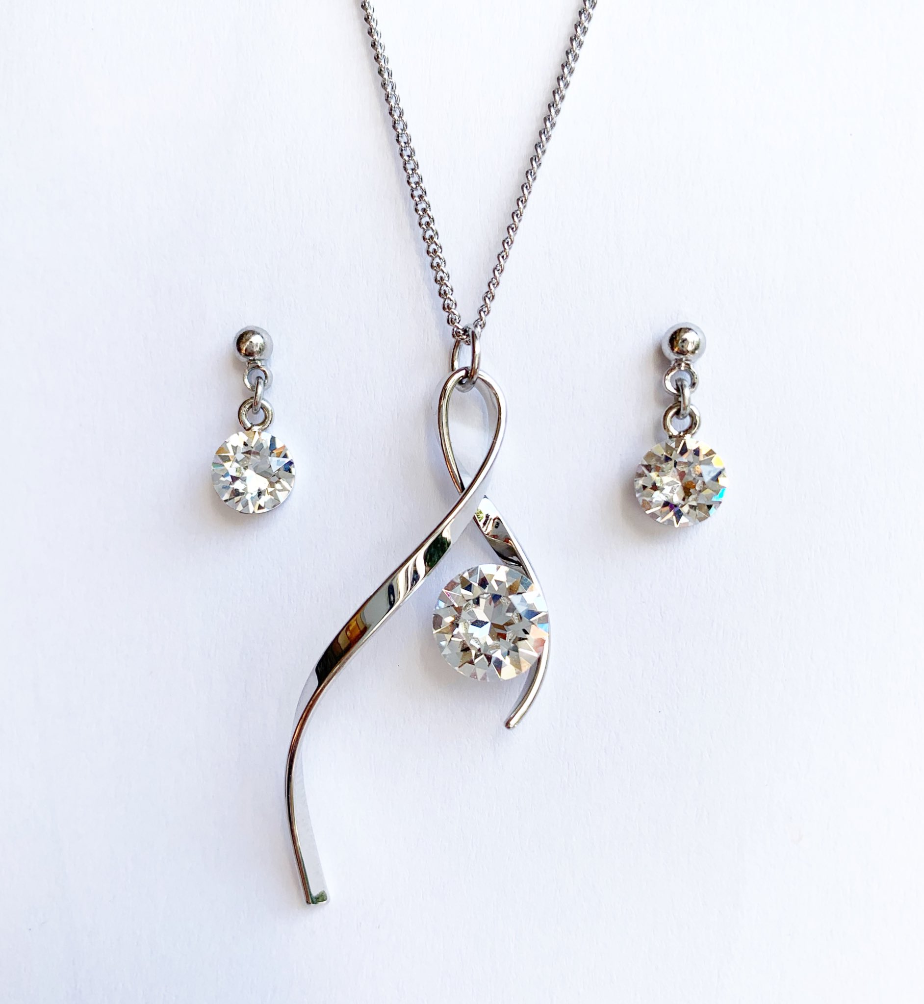 アクセサリー Sora ジュエリー｜ONLINE SHOP | 結婚指輪のオーダーメイドSORA(ソラ)